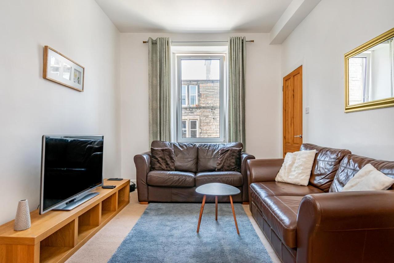 Amazing Apartments - Dalgety St - Near Holyrood Единбург Екстериор снимка